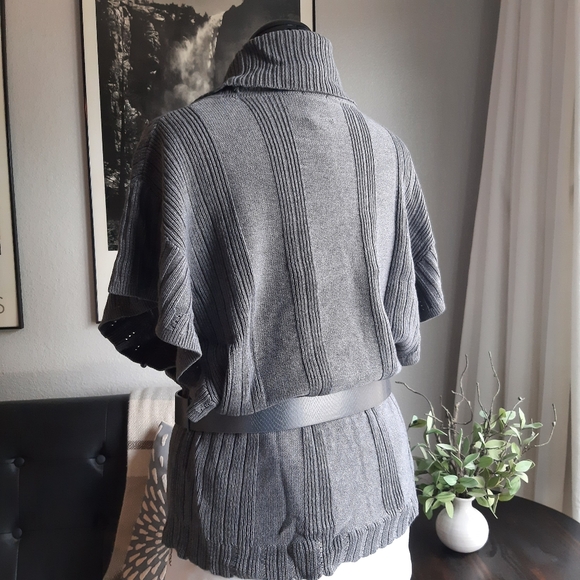 Cowl neck flutter cap sleeved fine cable knit sweater in gray Sz XL - Picture 5 of 12